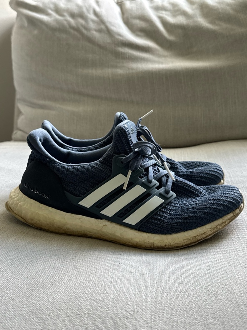 Adidas Ultra Boost Sneakers Size 8.5 Navy/White